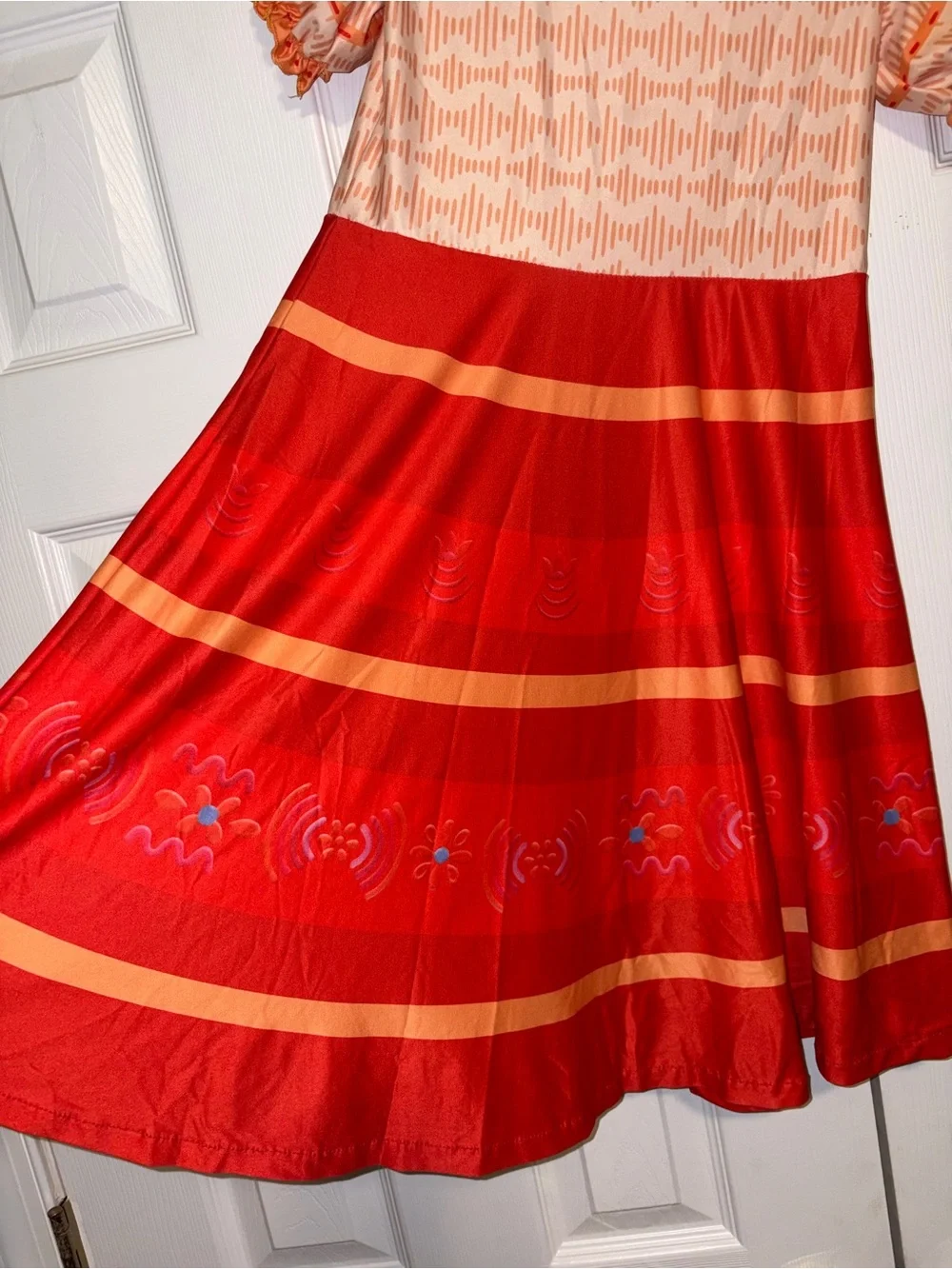 Moana inspired Orange and Red Patterned Short-Sleeve Dress size 130 7-8